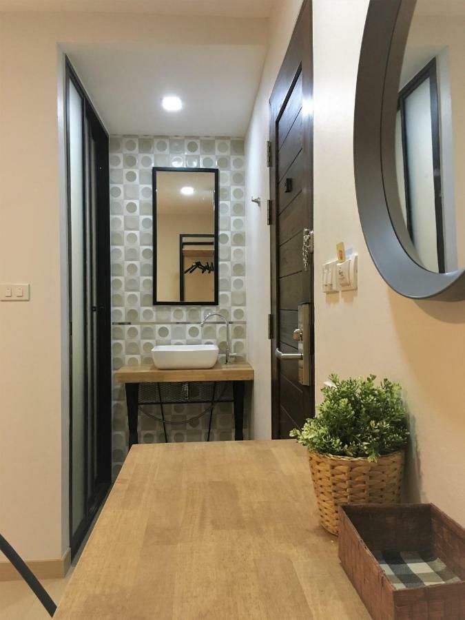 Bangkok Saran Poshtel Hotell Eksteriør bilde